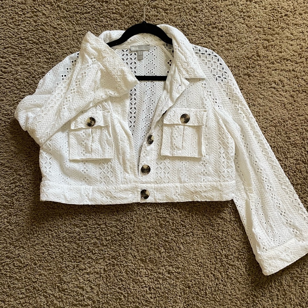 ASOS white eyelet cropped button down. Size 10 US. Like new